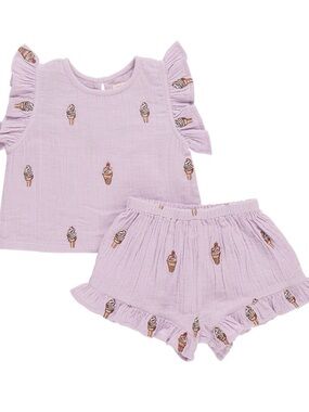 Pink Chicken Roey Soft Serve Set